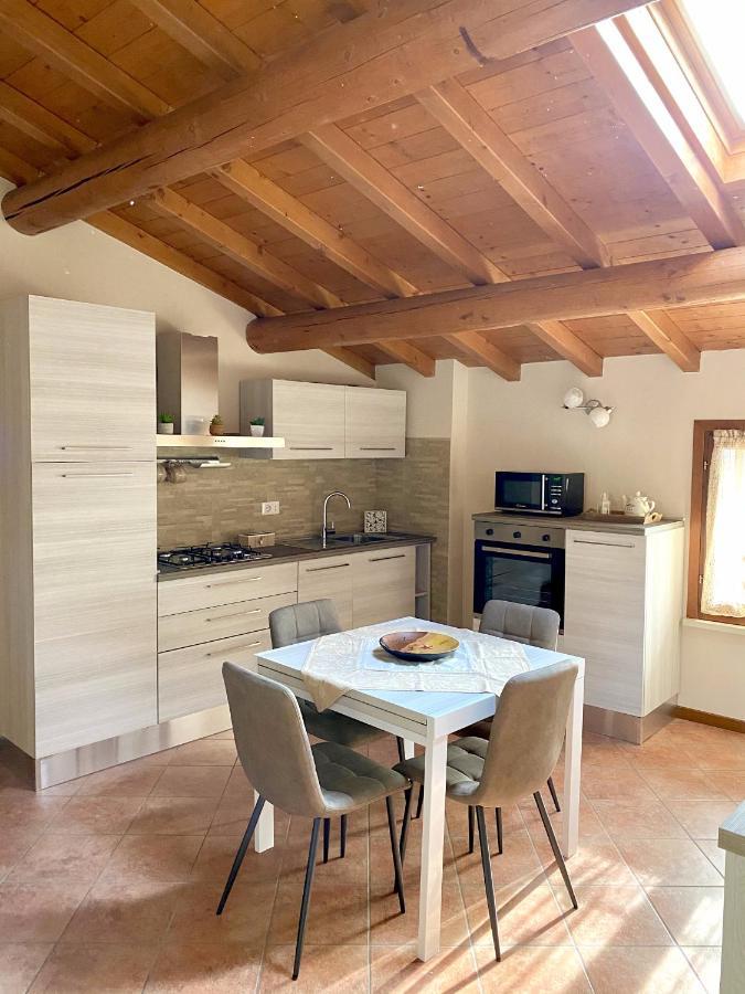 Casa Vacanze Raggio Di Sole Apartamento Valeggio sul Mincio Exterior foto
