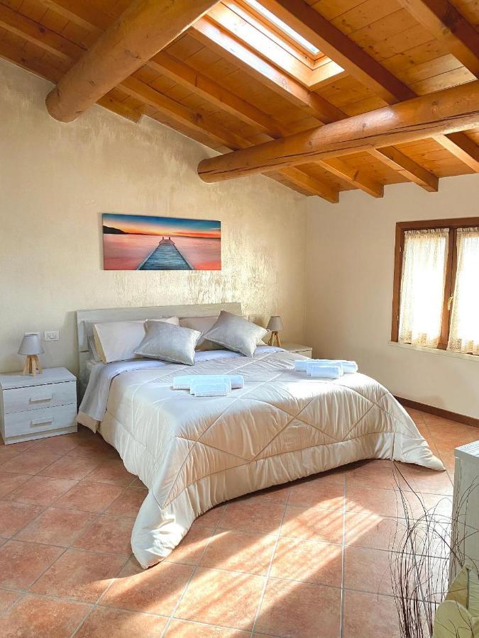 Casa Vacanze Raggio Di Sole Apartamento Valeggio sul Mincio Exterior foto