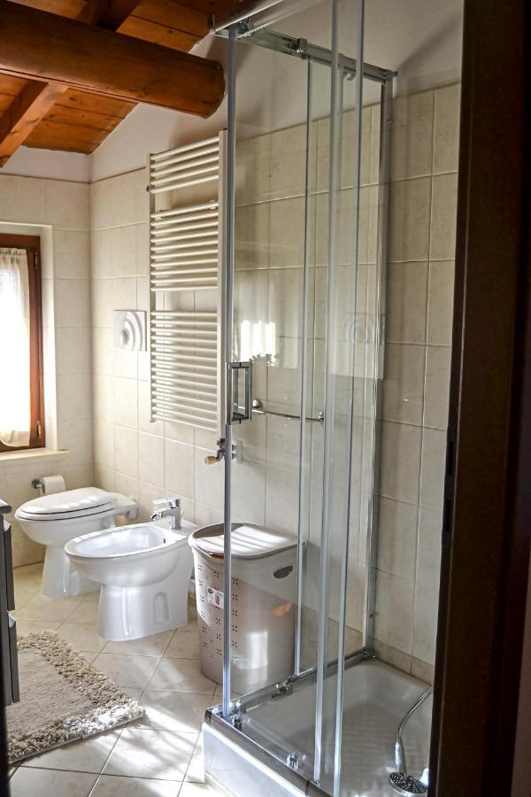 Casa Vacanze Raggio Di Sole Apartamento Valeggio sul Mincio Exterior foto